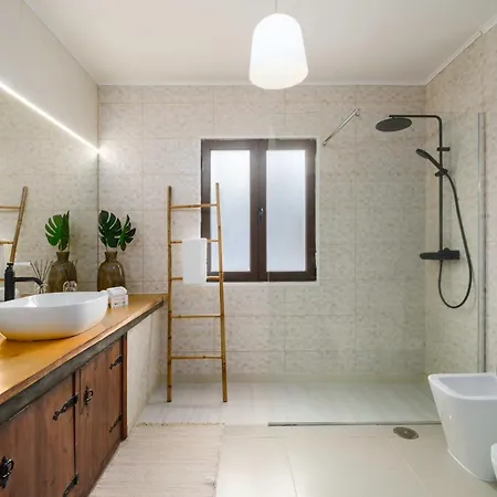 Casa Hortencias By Azoresrent Farroupo