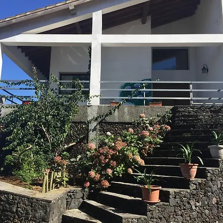 Casa Hortencias By Azoresrent Farroupo